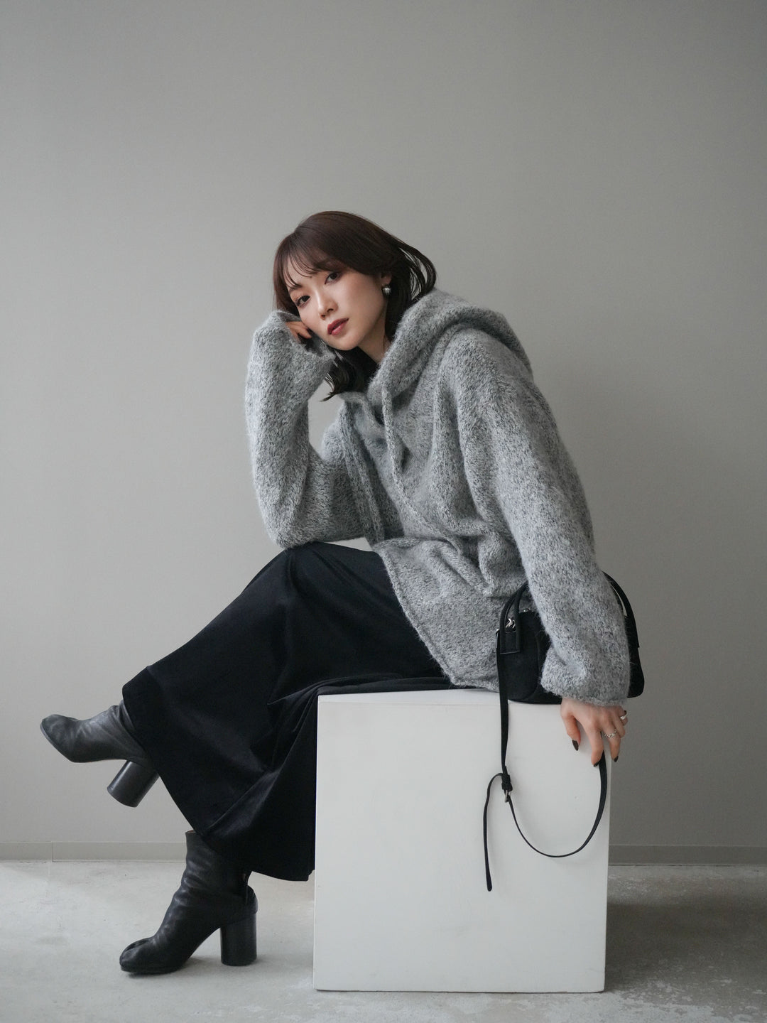 [SET]バラクラバSETニットプルオーバー+ベルベットナロースカート(2set)