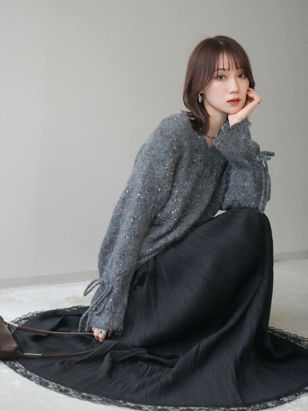 [予約]キャンディースリーブカラーネップスパンコールニットプルオーバー/gray