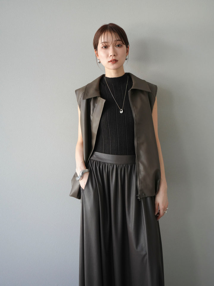 [予約]タックヘムレザーベスト/ブラウン