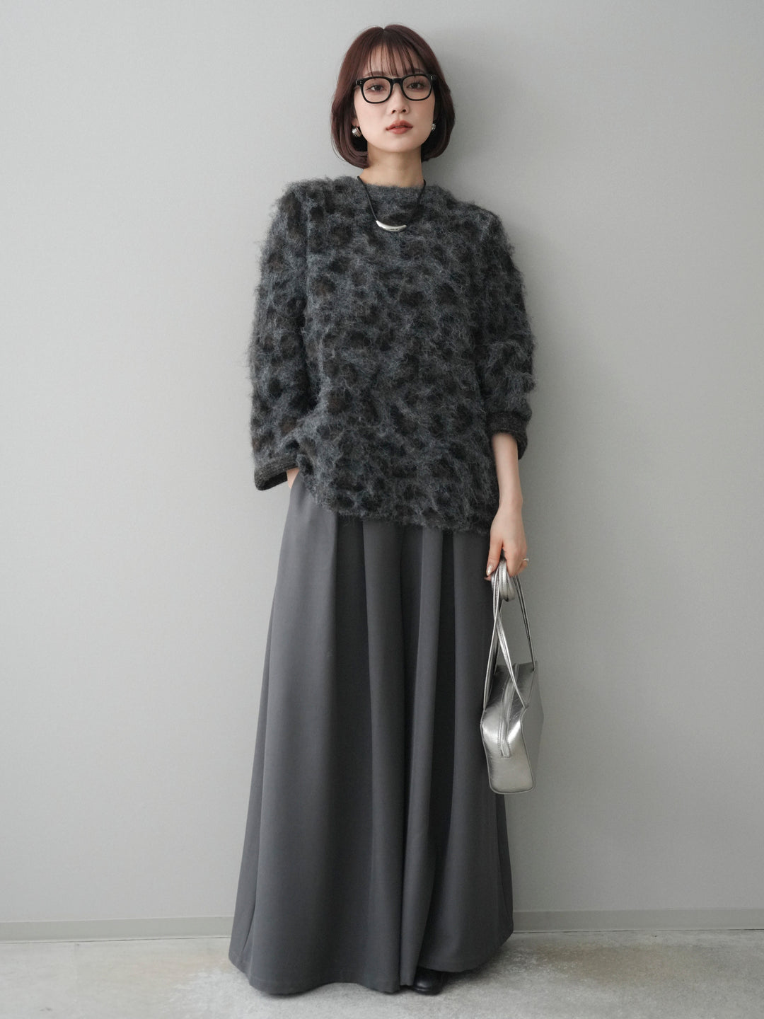 [SET]レオパードシャギーニットプルオーバー+テープベルトタックバギーパンツ(2set)