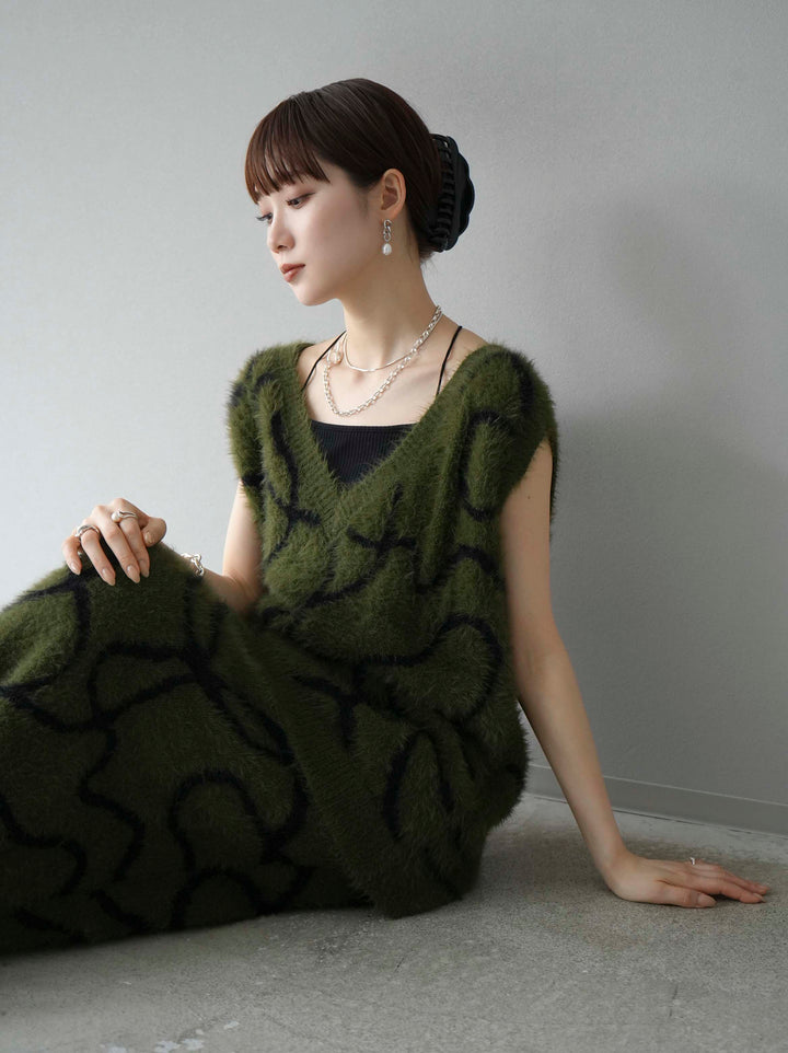 [SET] 線狀毛絨針織背心 + 線狀毛絨針織裙 (2套)