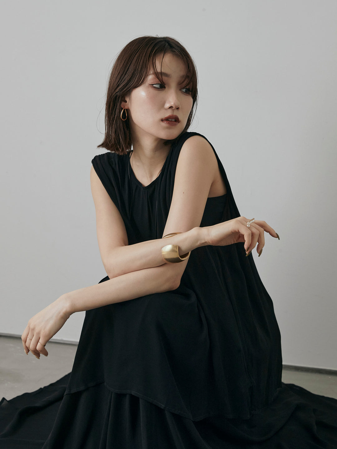 [預購] 透視喇叭長裙/黑色