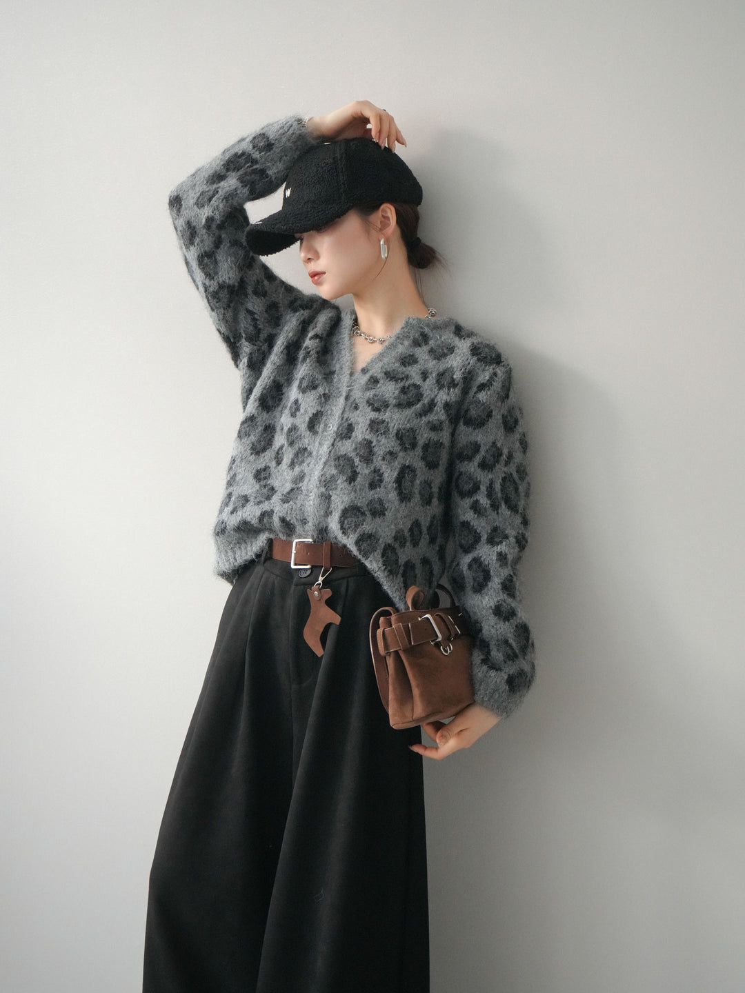 [SET]モヘアタッチレオパード柄ニットカーディガン+選べるアクセセット(2set)