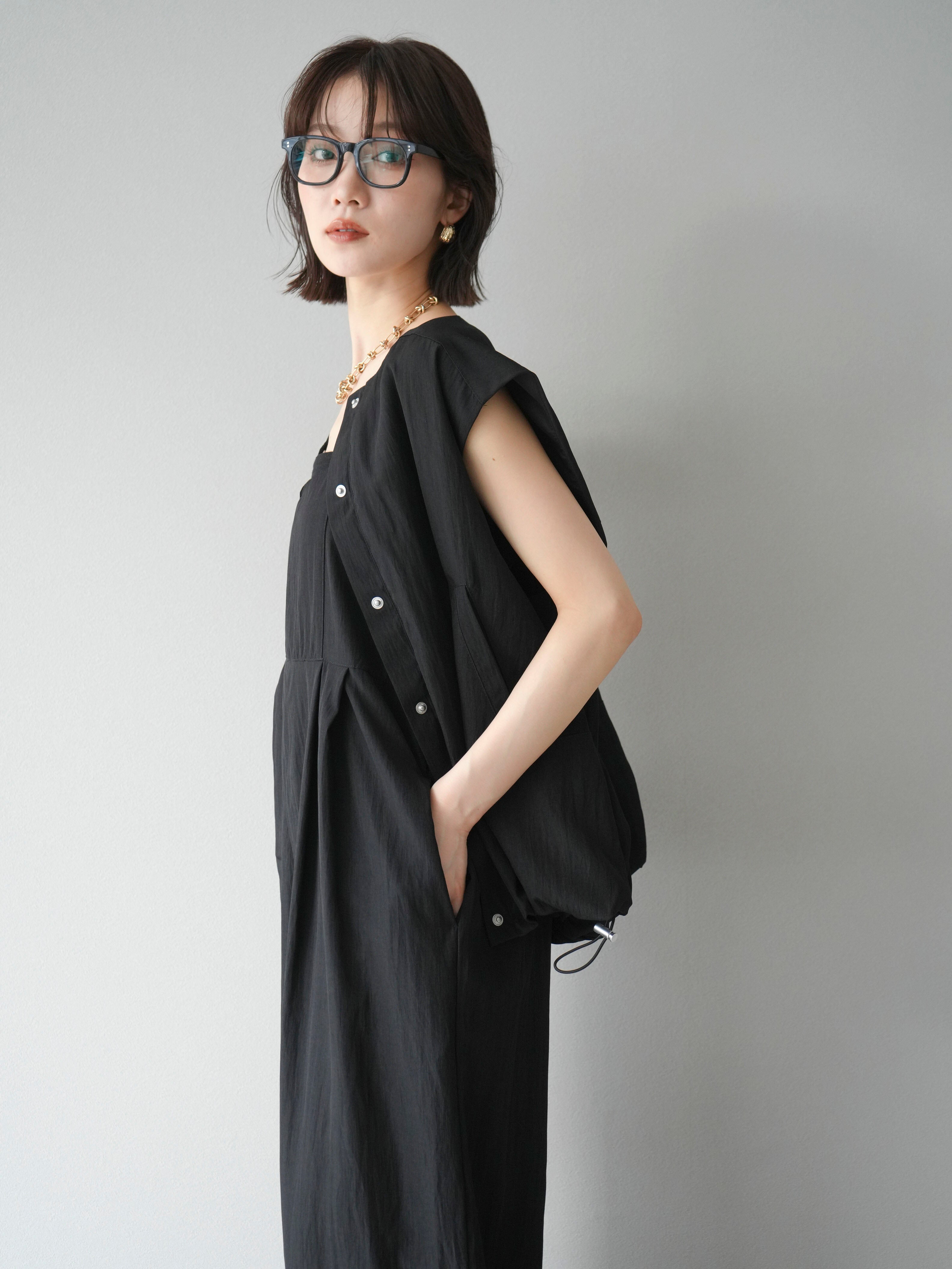 予約]リネンライクビスチェデザインサロペット/ブラック – Lumier