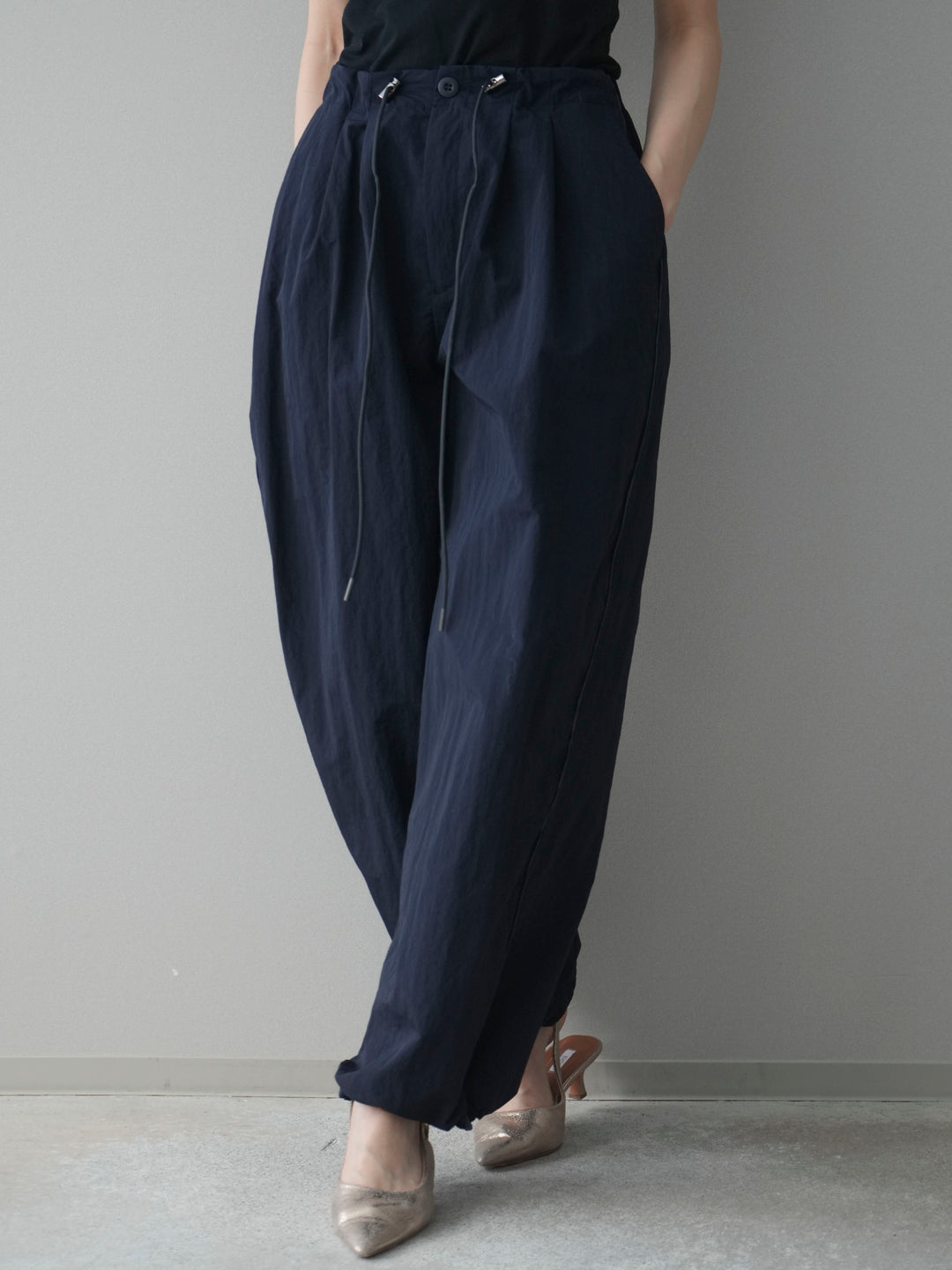 [予約]ドロストサイドラインナイロンパンツ/black