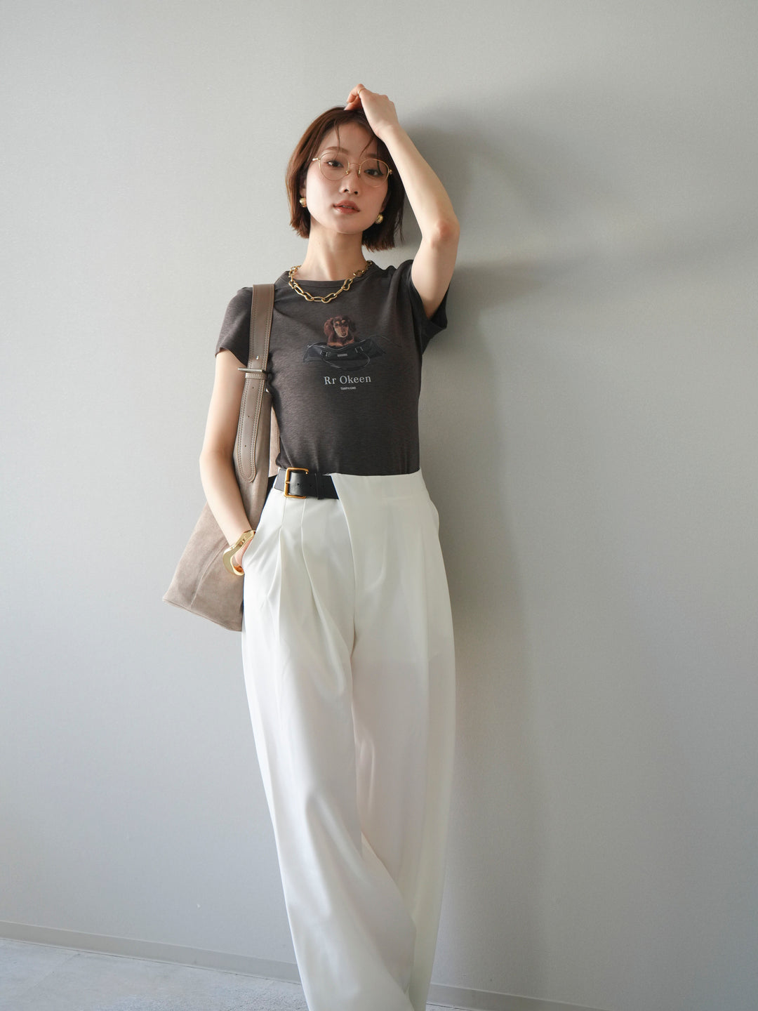 【套裝】狗狗緊身T卹+不對稱皮帶束口寬褲（兩件套）