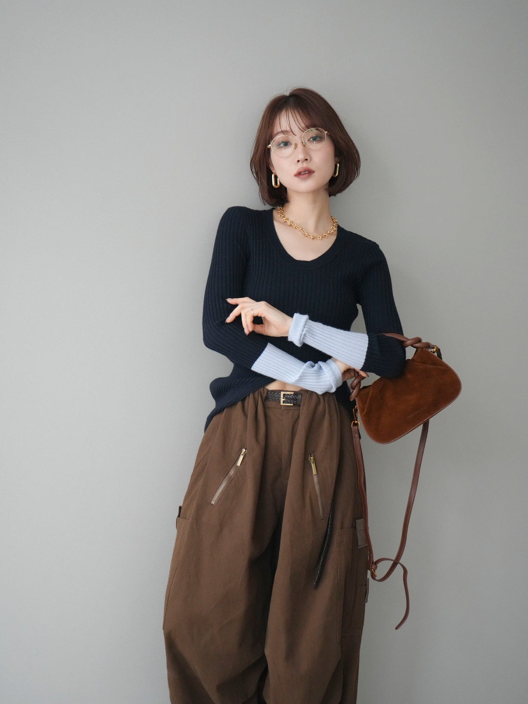 [予約]袖配色ランダムリブフロントスリットニットトップス/navy