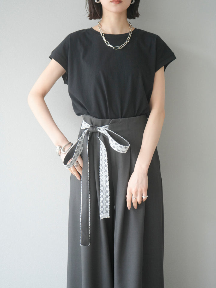 【預購】法式袖T卹/黑色