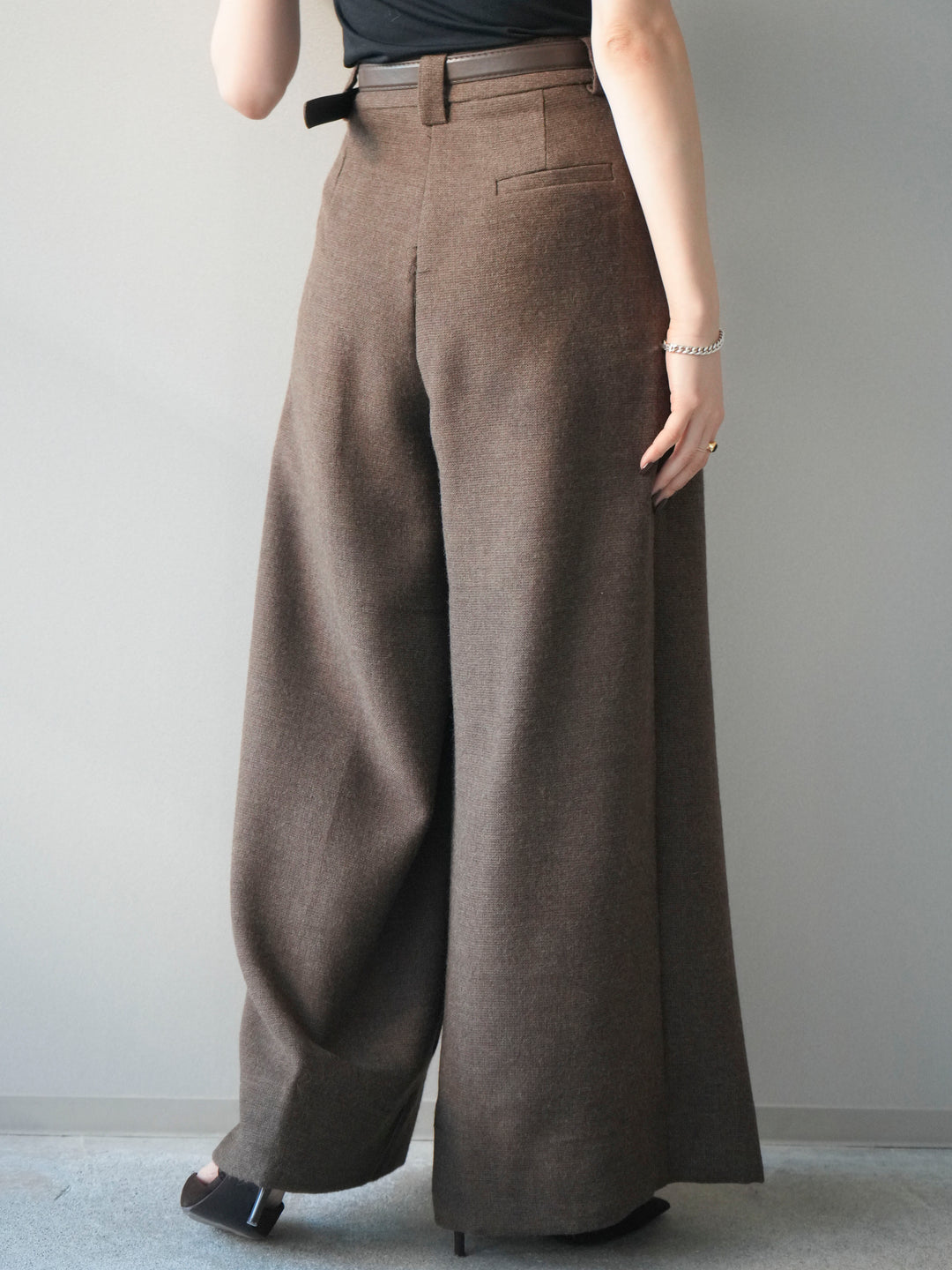 [予約]ウールタッチベルト付ワイドパンツ/brown