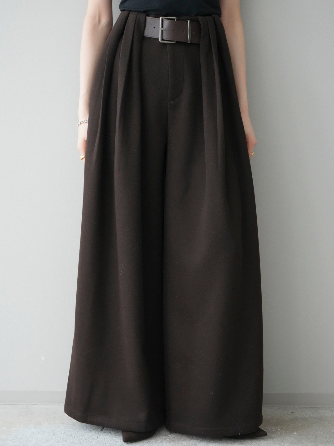 [予約]ベルトデザインループウールワイドパンツ(ベルト付)/brown