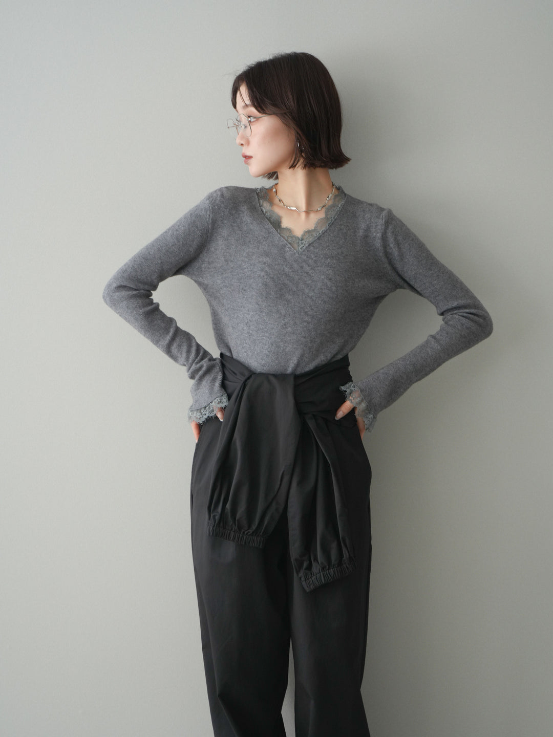 [SET]レースドッキングVネックニットトップス+レースドッキングVネックニットトップス(2set)