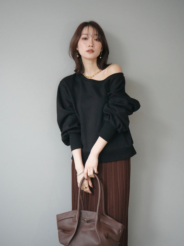 [予約]プレート付裏起毛ワンショルプルオーバー/black