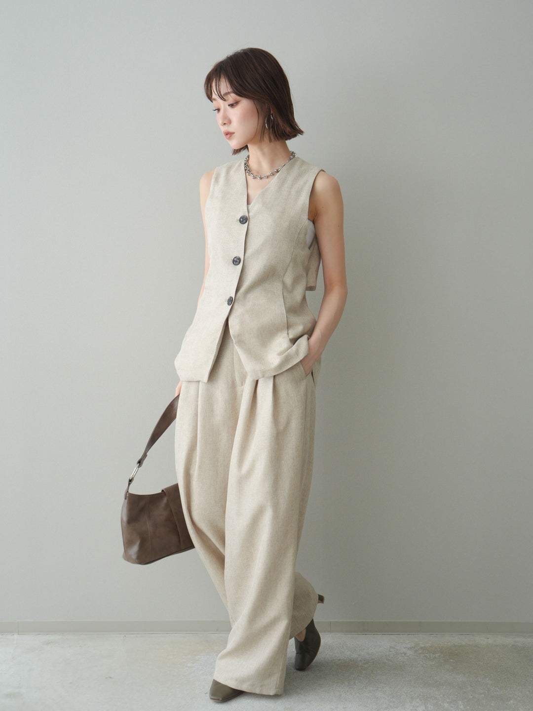 [予約]リネンライクタックワイドパンツ/oatmeal