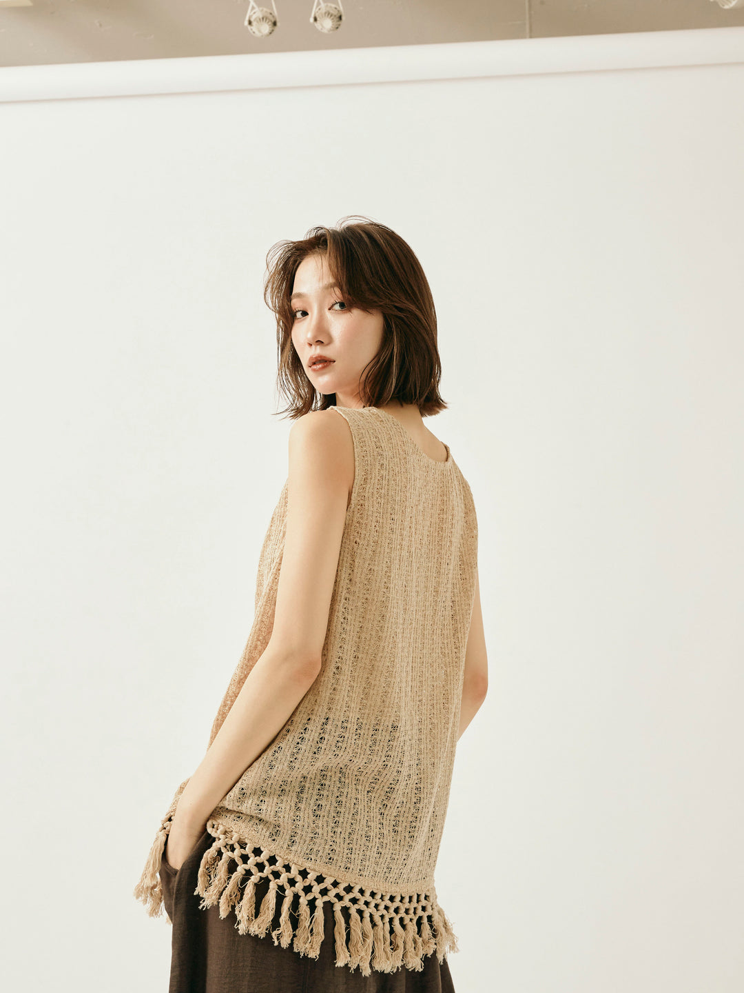 [予約]フリンジ透かし編みニットベスト/ベージュ
