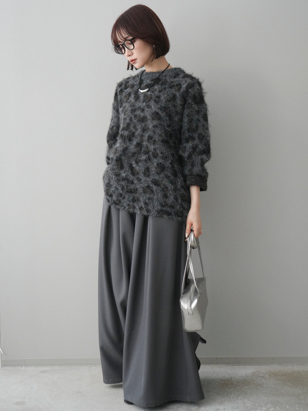 [SET]レオパードシャギーニットプルオーバー+テープベルトタックバギーパンツ(2set)