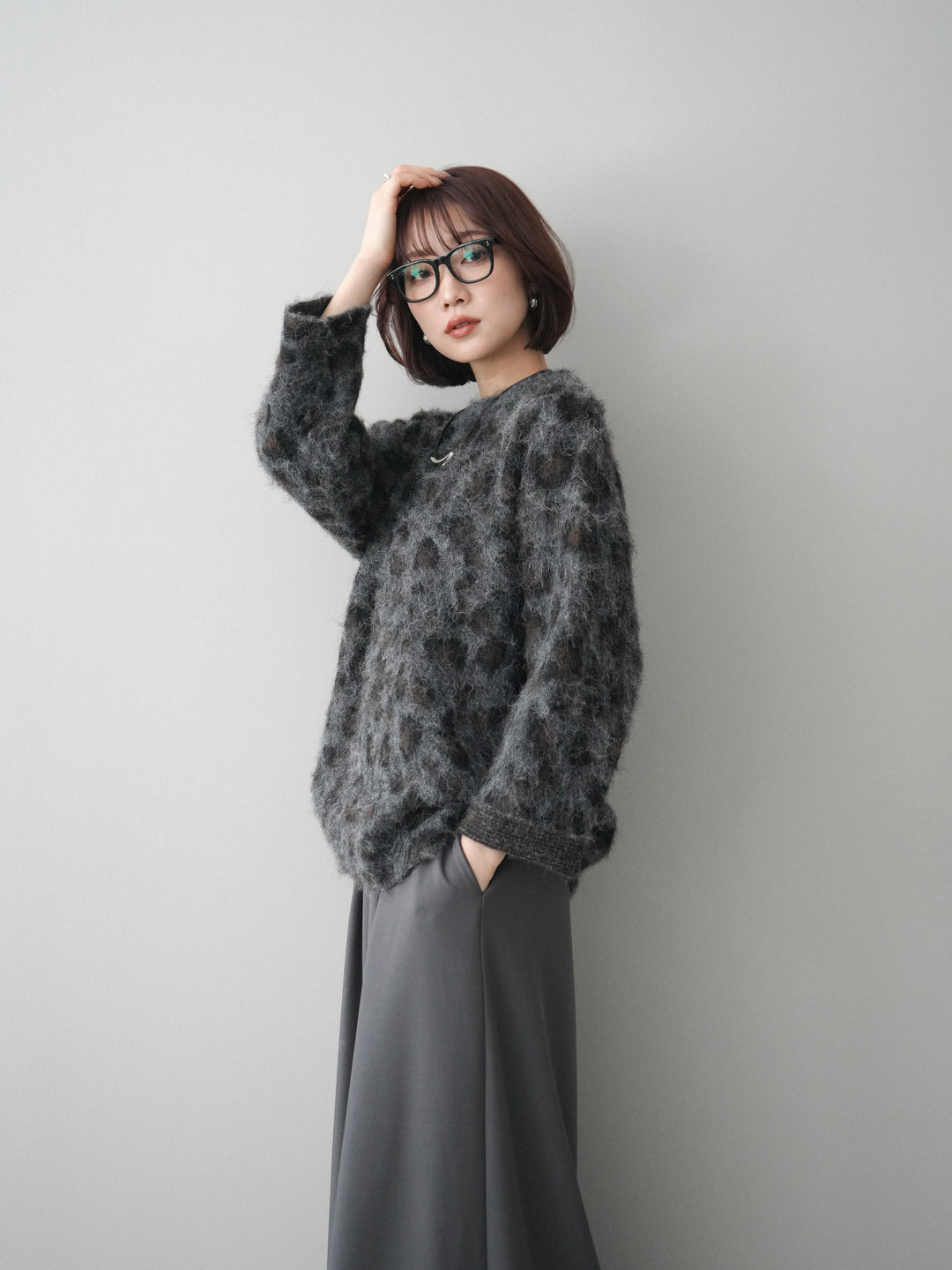 [SET]レオパードシャギーニットプルオーバー+テープベルトタックバギーパンツ(2set)