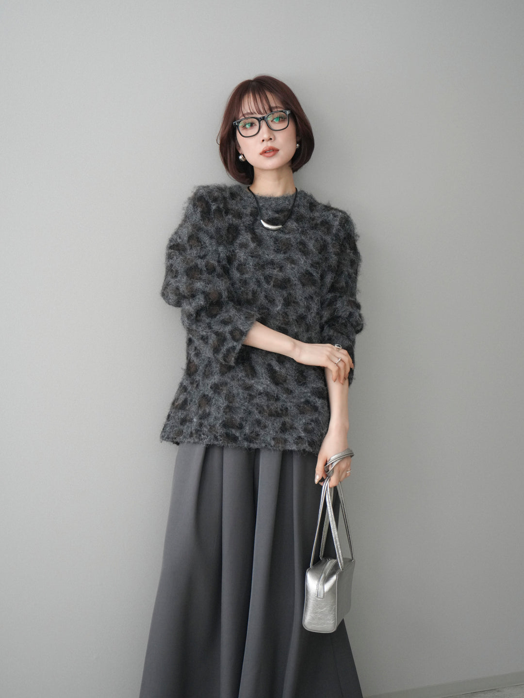 [SET]レオパードシャギーニットプルオーバー+テープベルトタックバギーパンツ(2set)