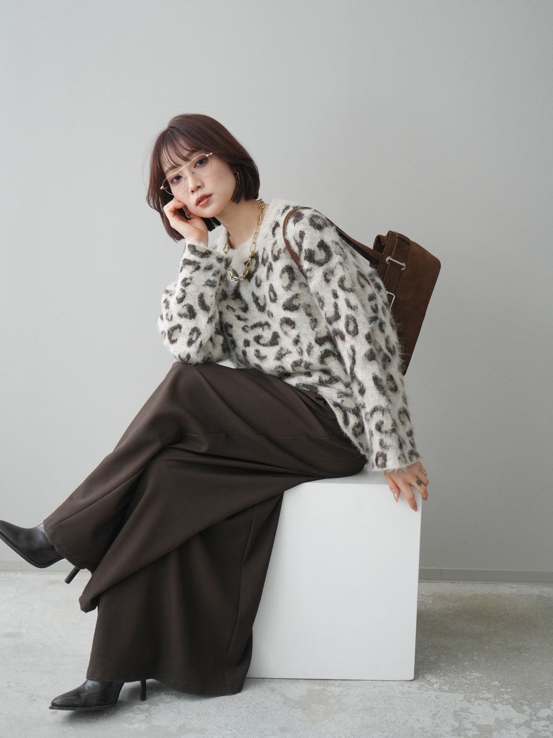 [SET]レオパードシャギーニットプルオーバー+テープベルトタックバギーパンツ(2set)