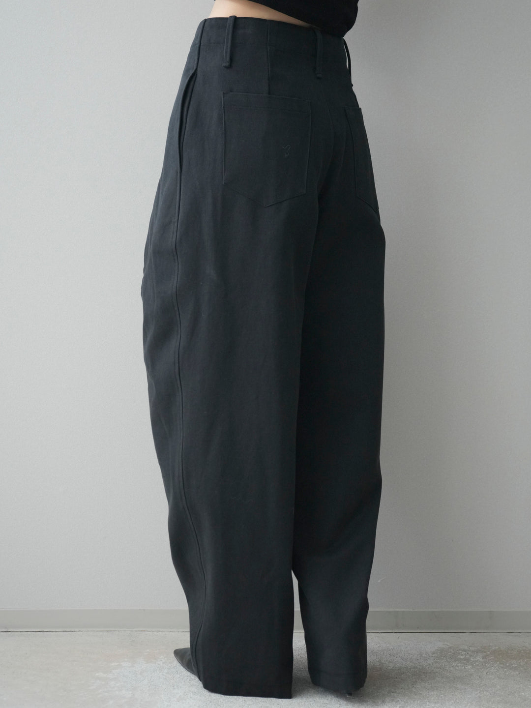 [予約]コットンツイルカーブパンツ/black