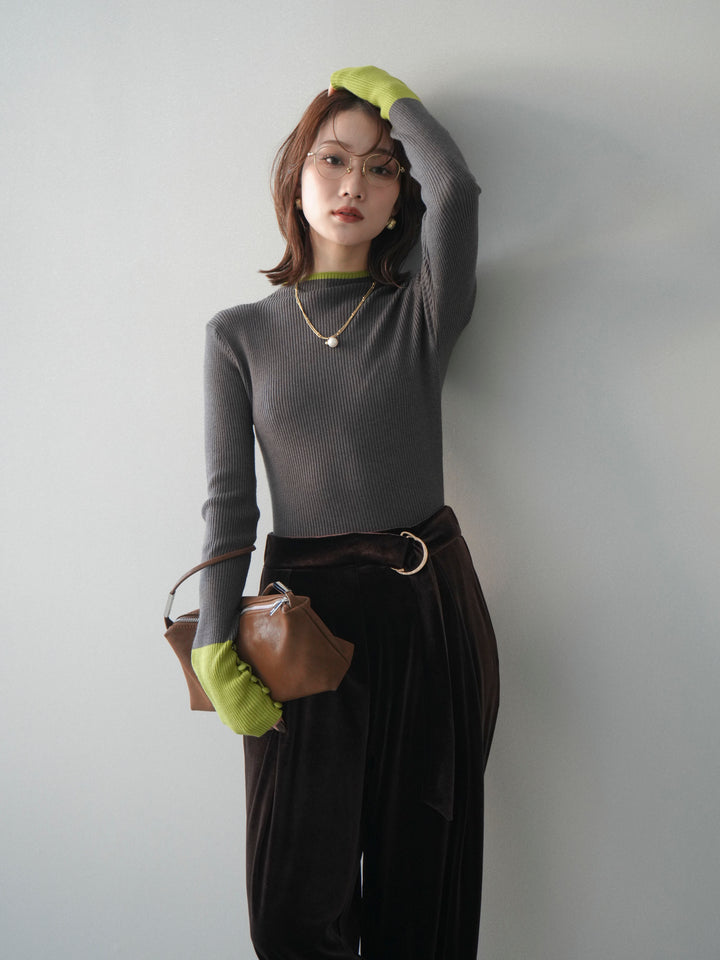 [予約]袖ボタンハイネック配色リブニットトップス/charcoal