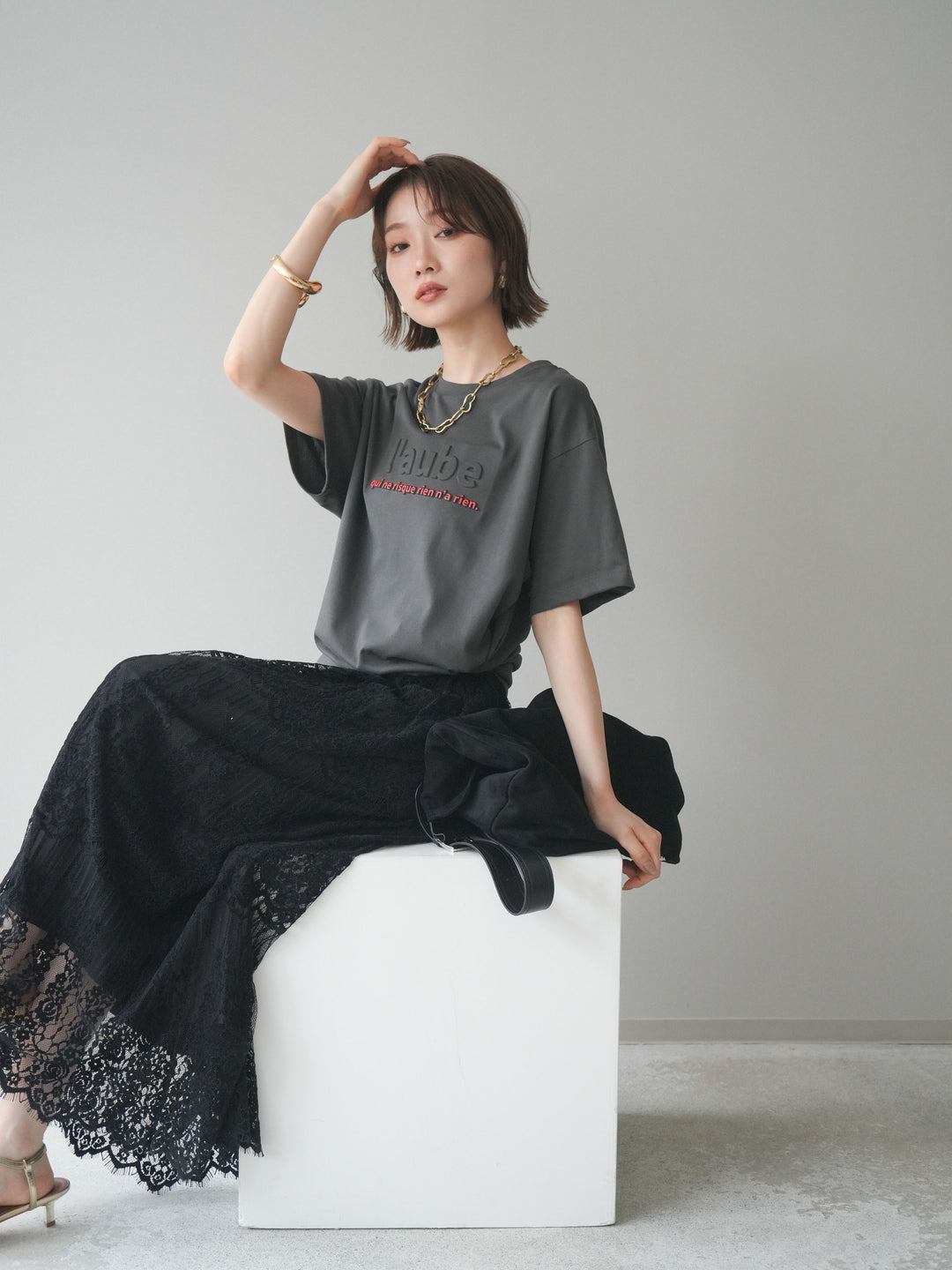 [SET]エンボスロゴTEE+裏プリーツ総レースロングスカート(2set)