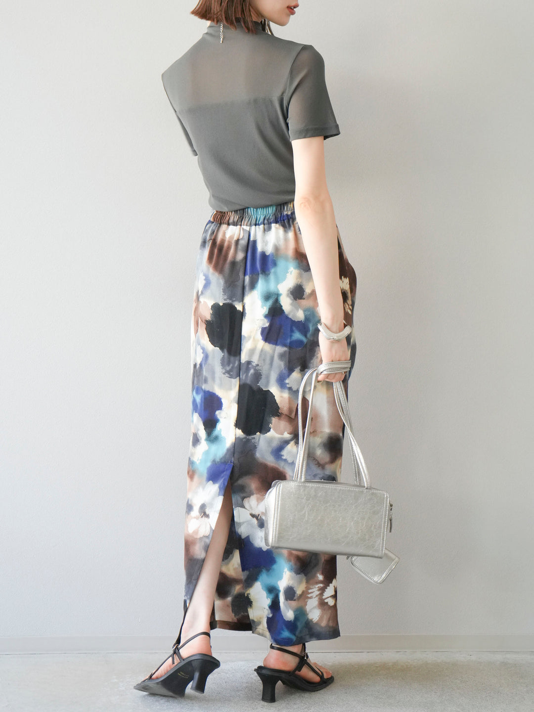 [SET] 透視半袖上衣 + 水彩印花褶襉I字裙 (2set)