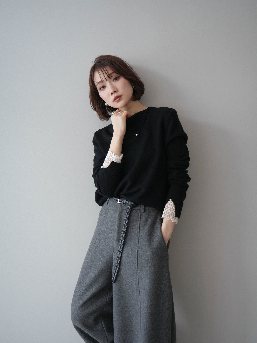 [SET]袖レースパール付き配色ニットトップス+ウールタッチカーブパンツ(2set)