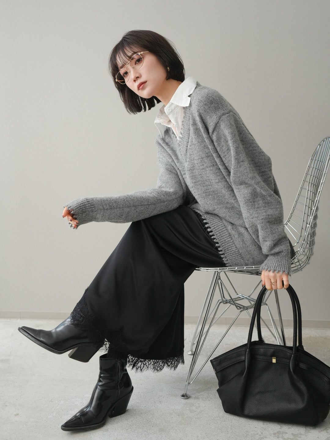[予約]シャツドッキングVネックフリンジニットプルオーバー/gray