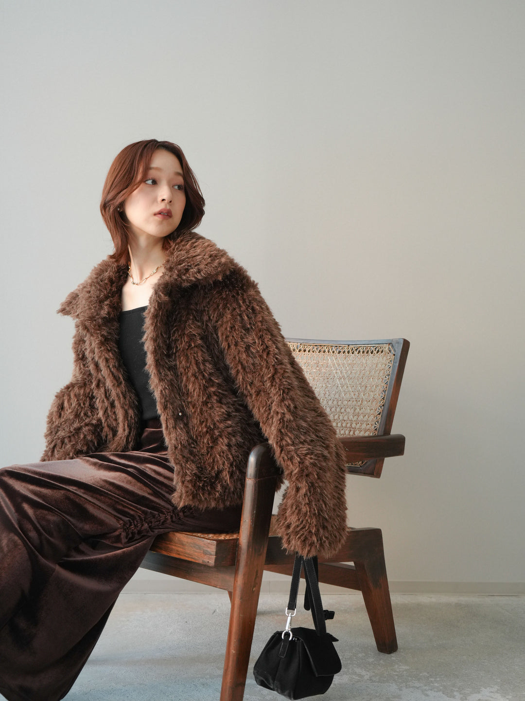 [SET]フェイクファー襟付きショートブルゾン+ギャザーベロアスカート(2set)