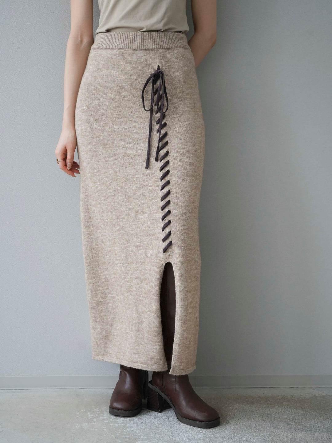 [Pre-order] Hand-stitched color scheme design skirt/beige