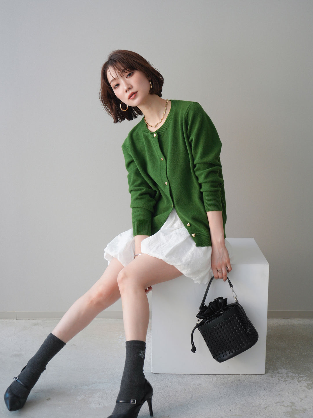 [SET]ハートボタンニットカーディガン+コットンライクレースバルーンミニスカート(2set)