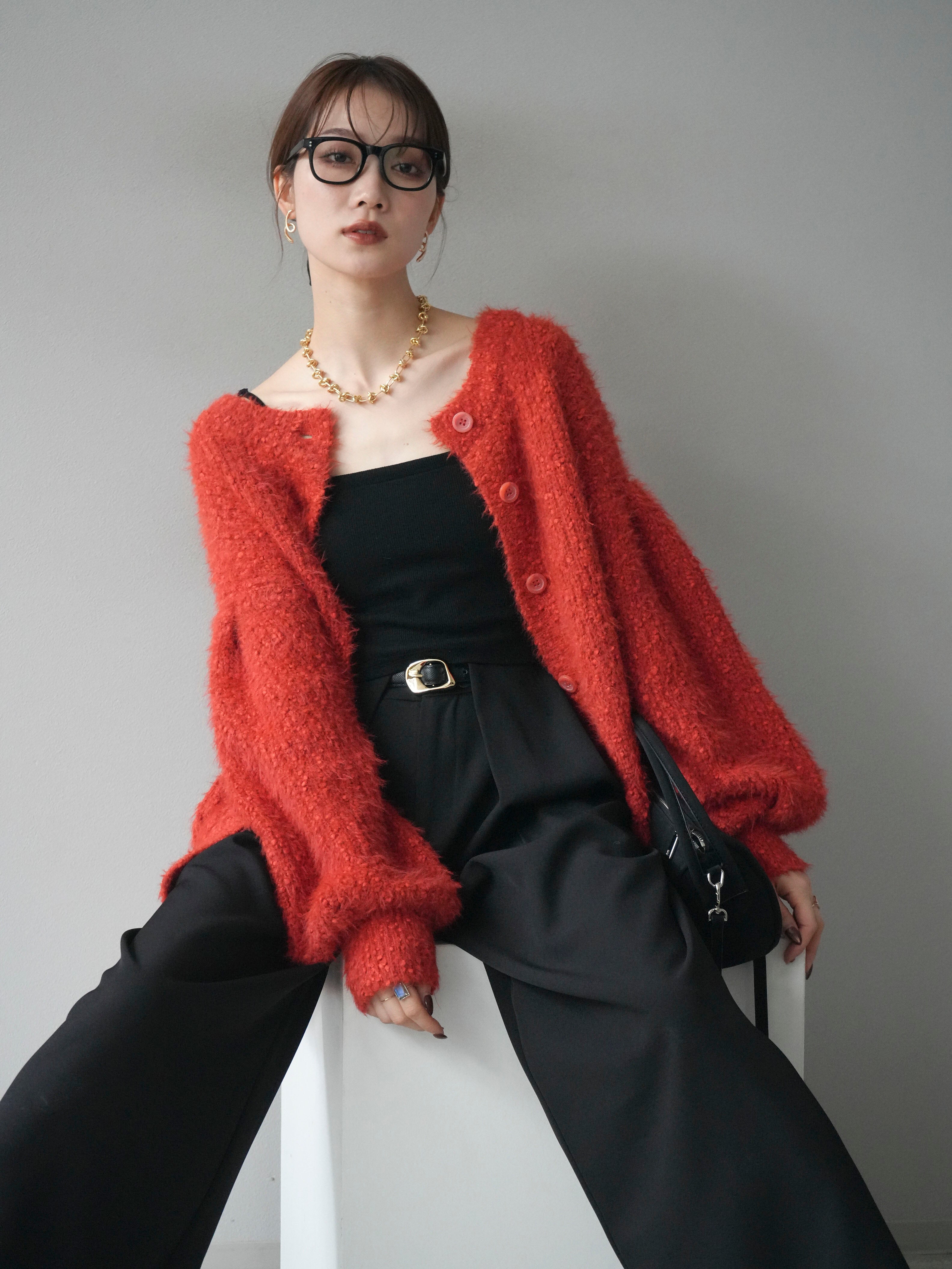 予約]クルーネックランダムシャギーカーディガン/レッド – Lumier