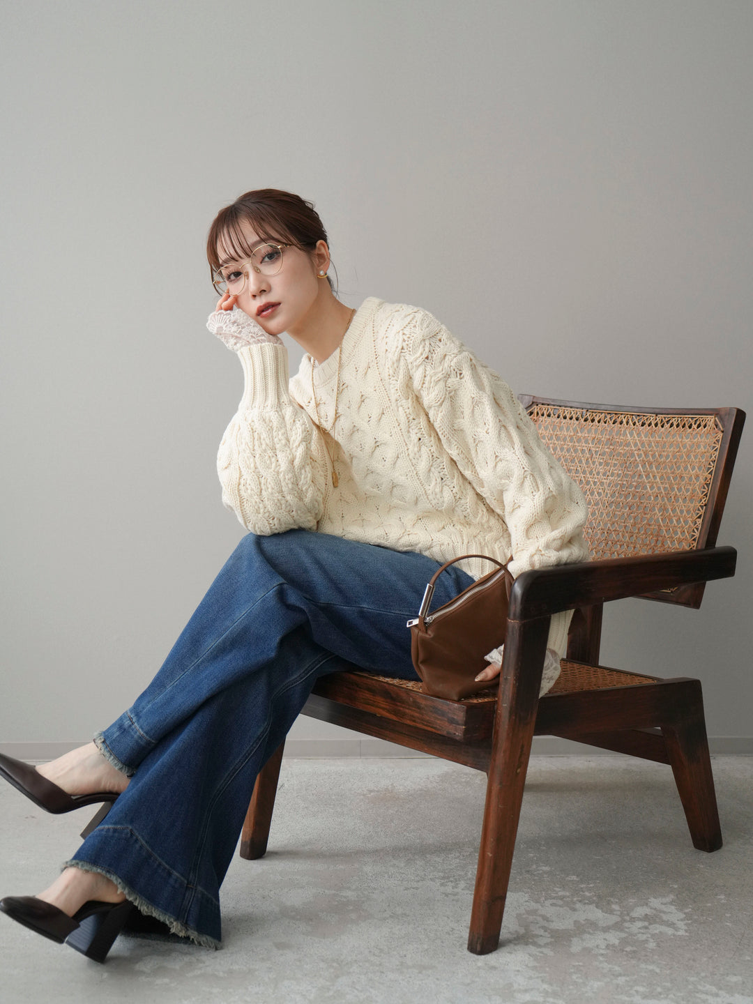 [SET]バルキーケーブルクロップドニットプルオーバー+チュールレーストップス+裏起毛裾フリンジワイドデニムパンツ(3set)