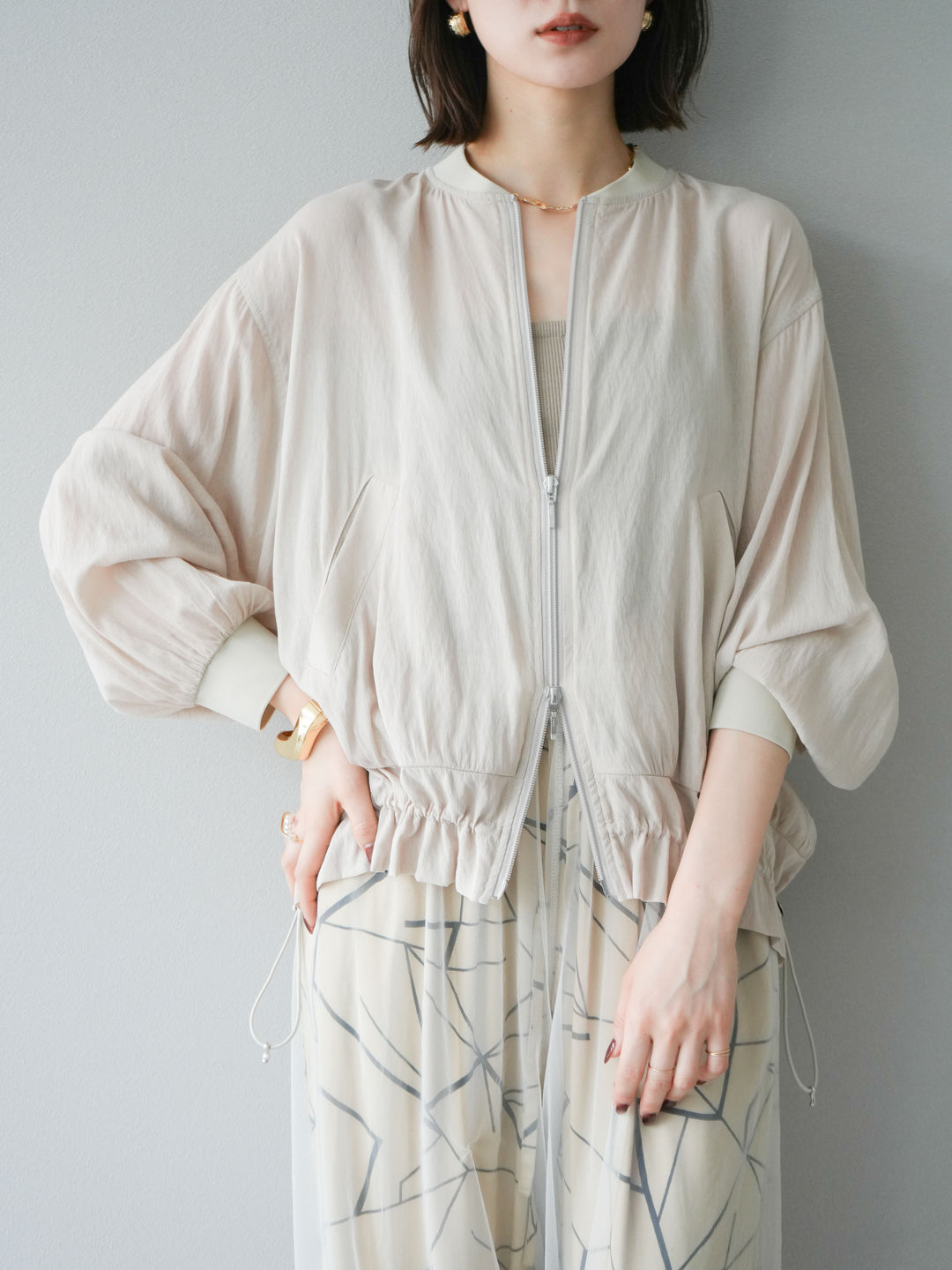 [預訂] Washer Sheer Blouson/象牙白