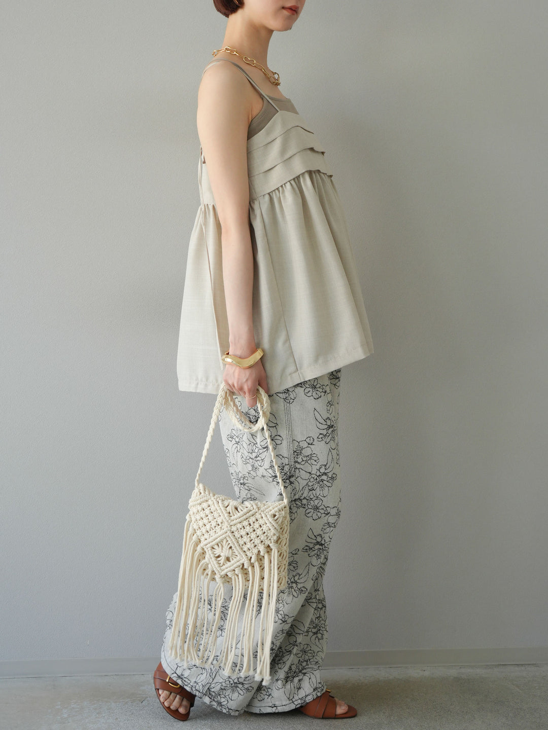 【預購】花朵提花牛仔寬褲/黑