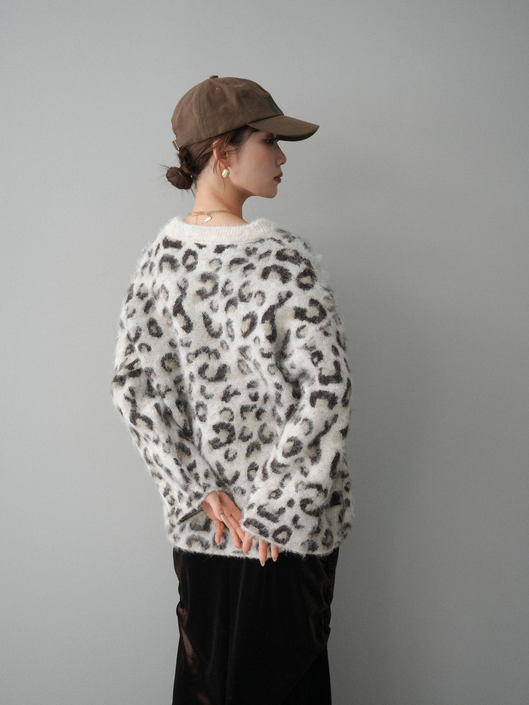 [SET]レオパードシャギーニットプルオーバー+選べるアクセセット(2set)