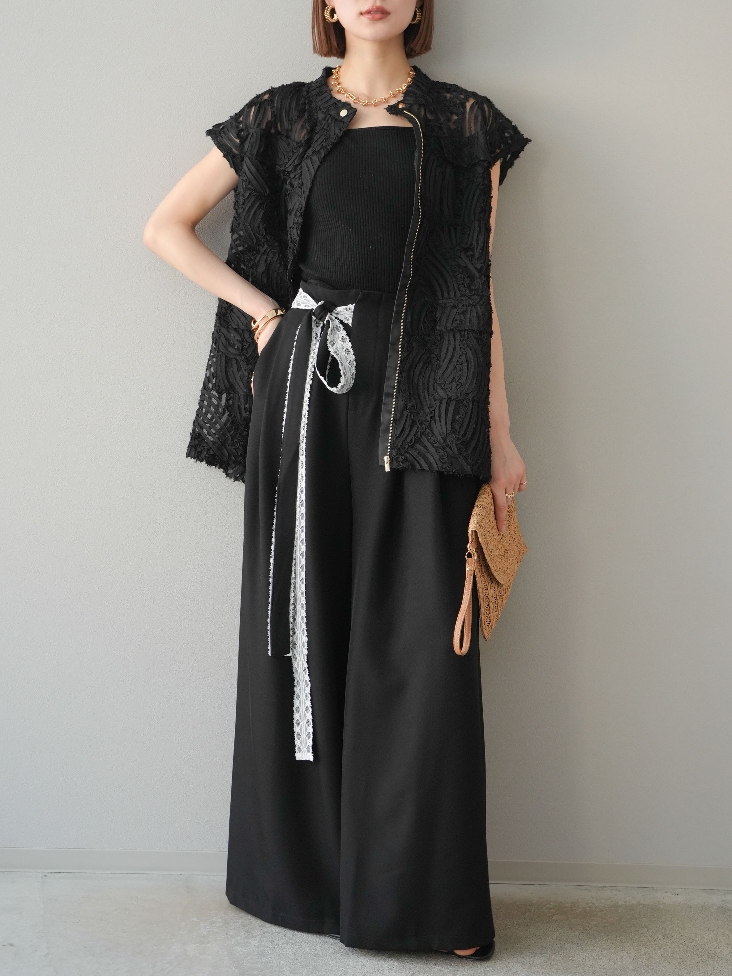 予約]レースベルトデザインワイドパンツ/ブラック – Lumier