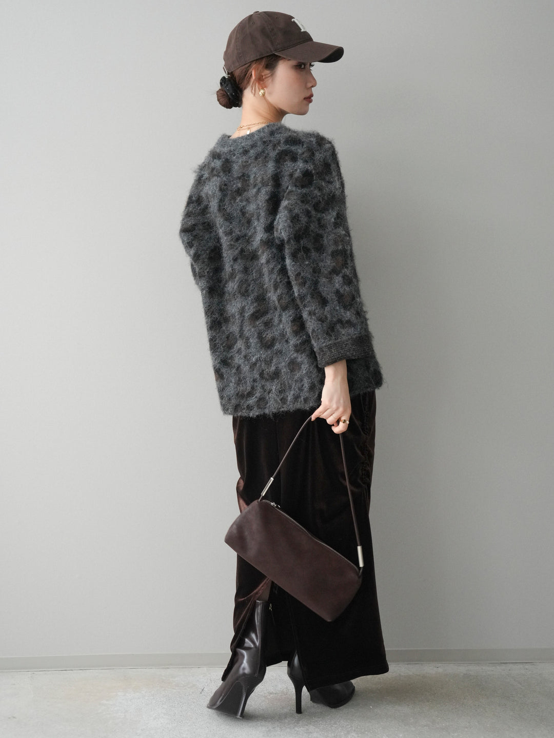 [SET]レオパードシャギーニットプルオーバー+ギャザーベロアスカート(2set)