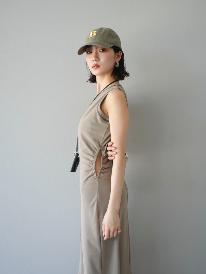 [予約]ウエストオープンステッチカットワンピース/ベージュ