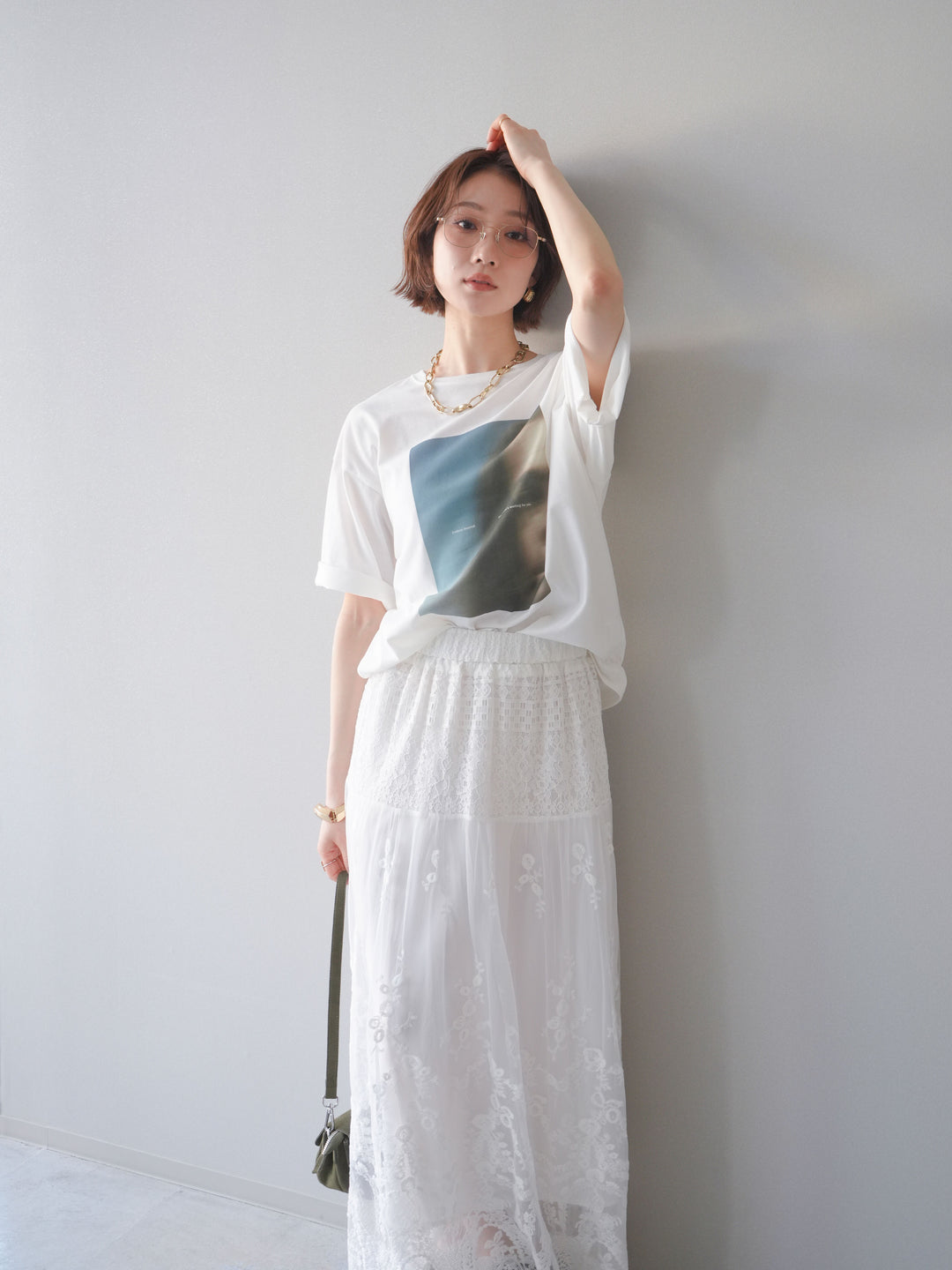 [SET]ブラーアートフォトTシャツ+シアーレースマキシスカート(2set)