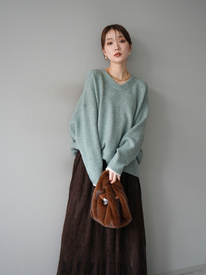 【預購】V領撞色袖針織套頭衫/薄荷綠