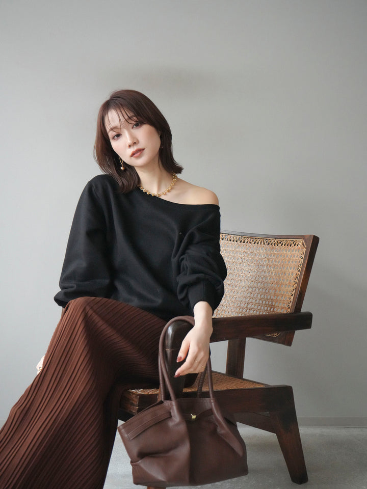 [予約]プレート付裏起毛ワンショルプルオーバー/black