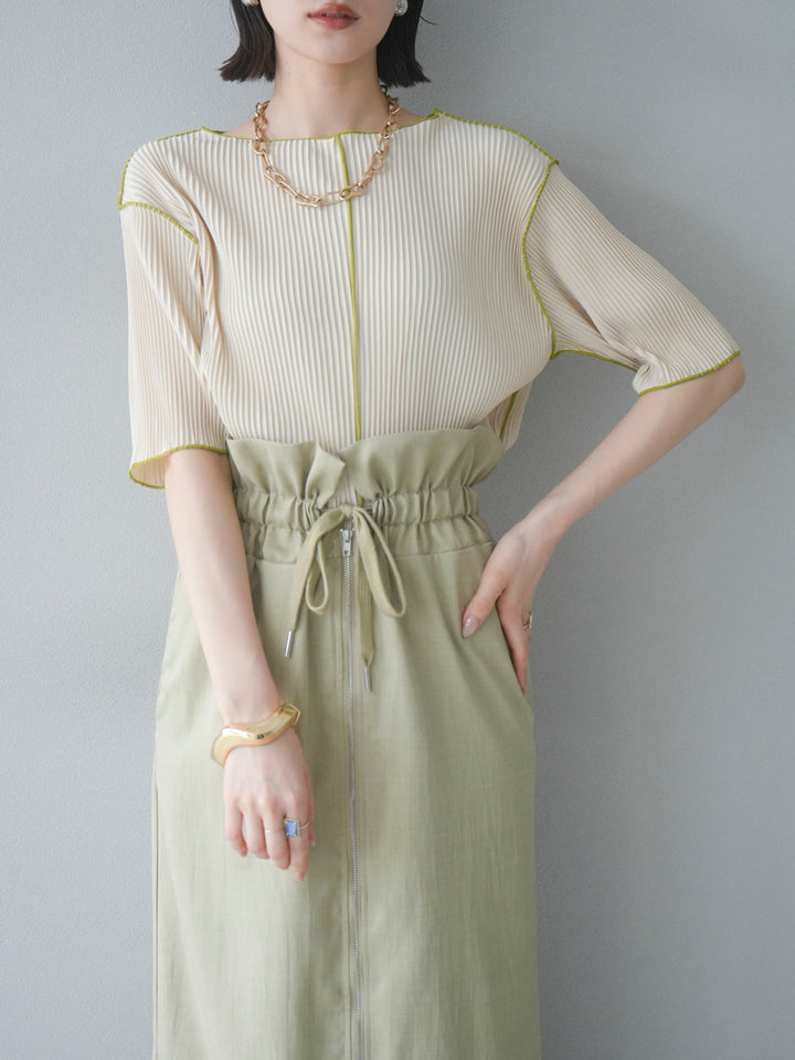 【預購】色彩協調的柔和褶皺半袖上衣/象牙白