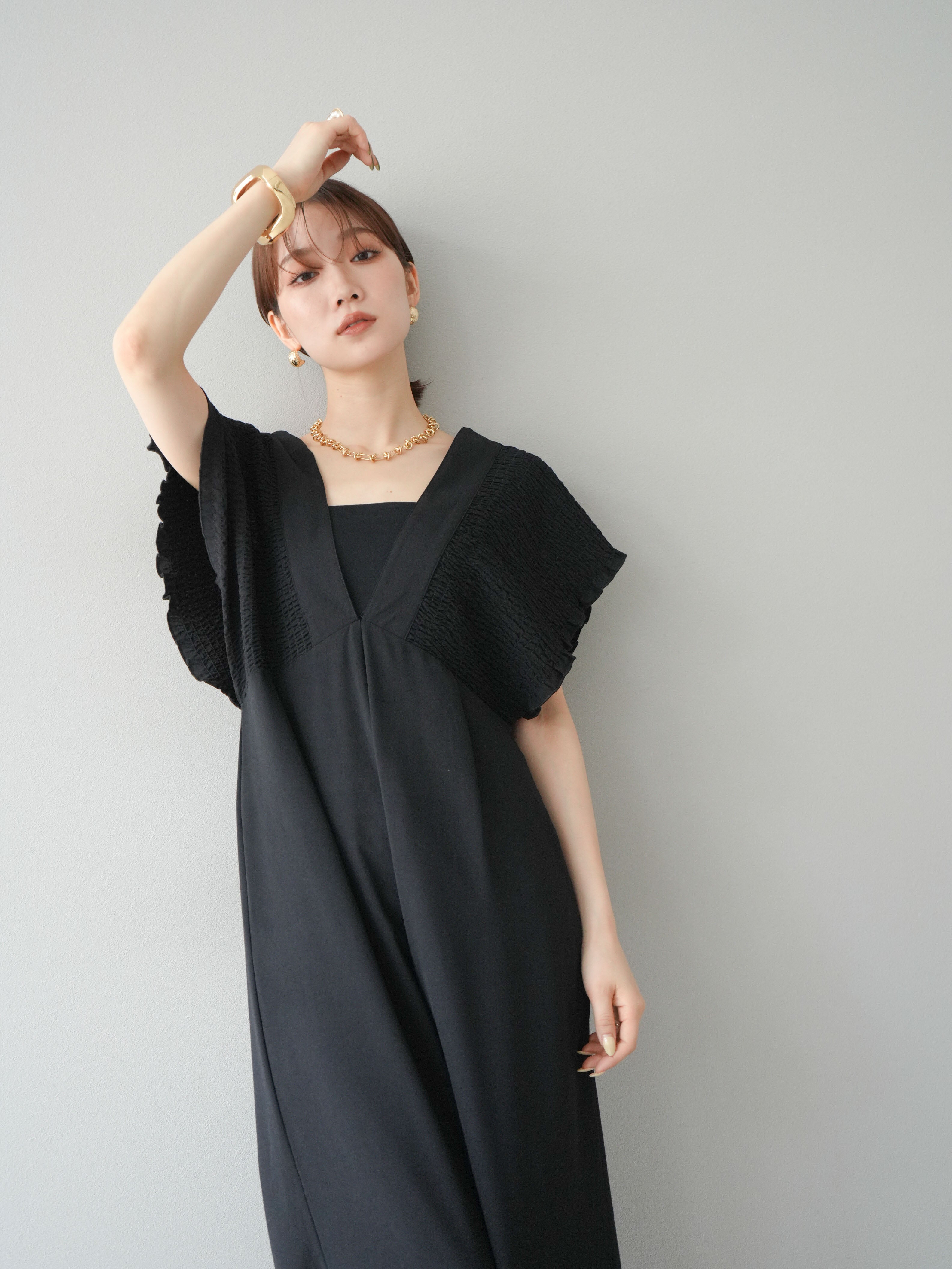 予約]エステルシャーリングオールインワン/ブラック – Lumier