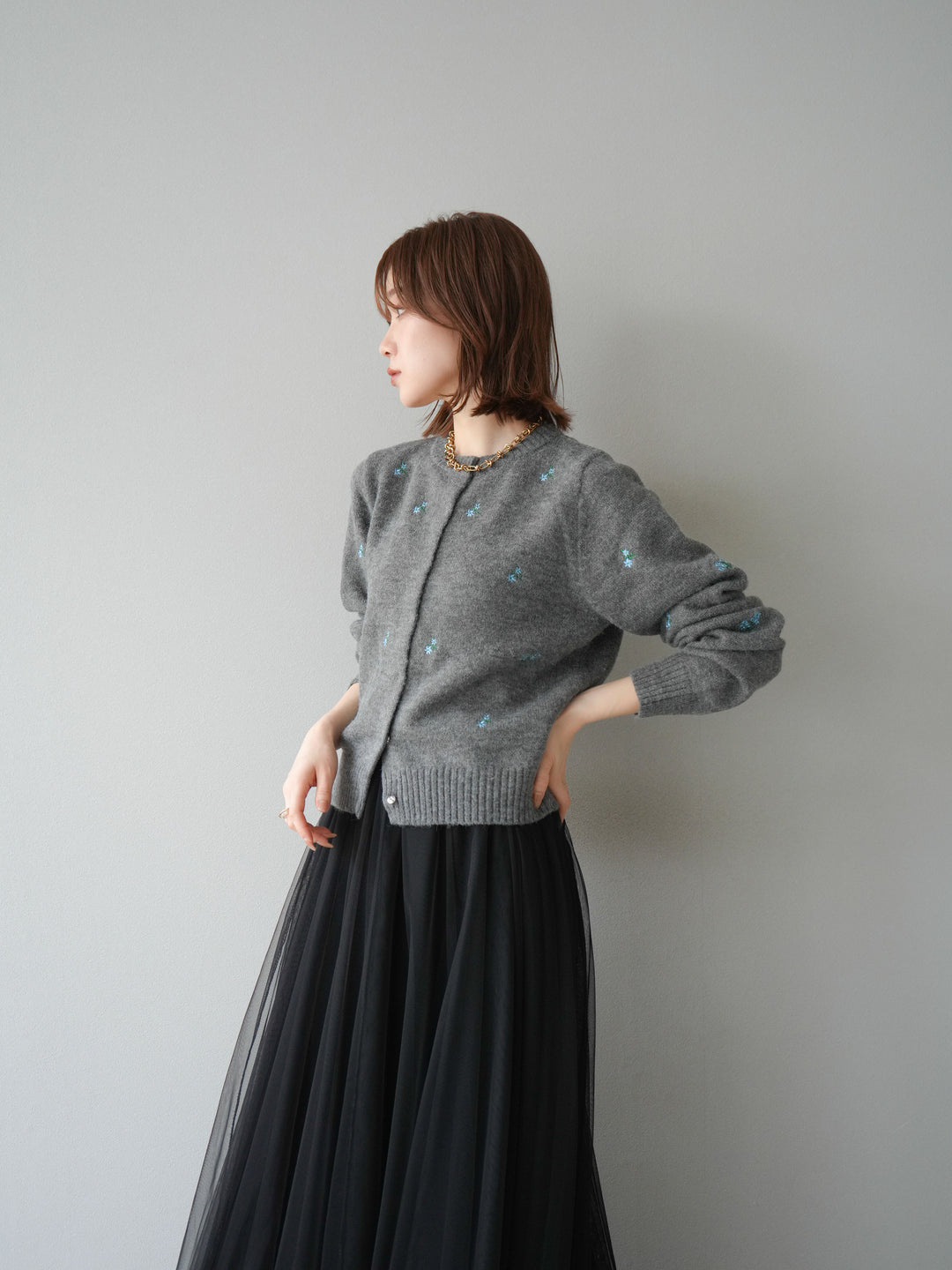 [SET]フラワー刺繍ニットカーディガン+チュールボリュームスカート(2set)