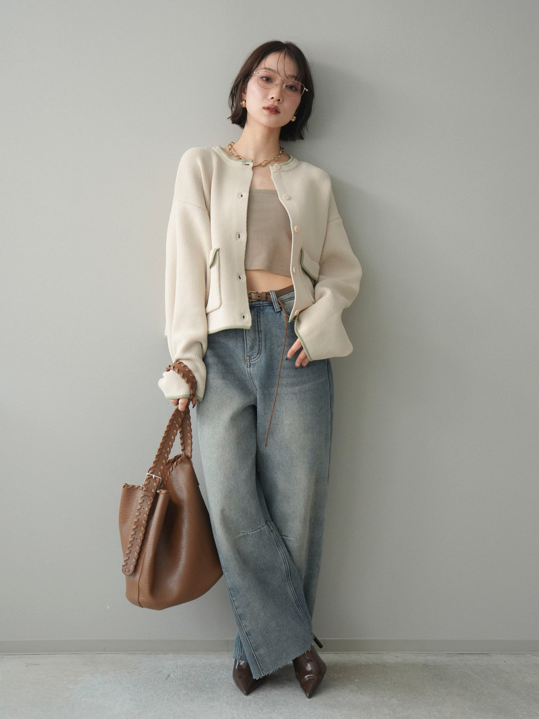 [SET]ポリエステル配色ニットカーディガン+裏起毛カットオフカーブデニムパンツ(2set)