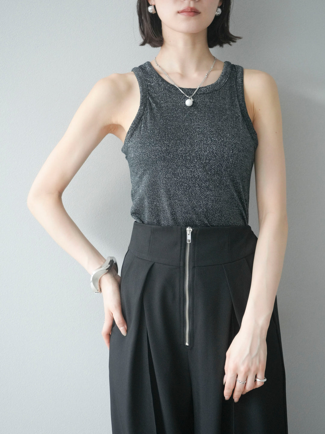 [予約]カップ付きラメアメスリブラトップ/ブラック