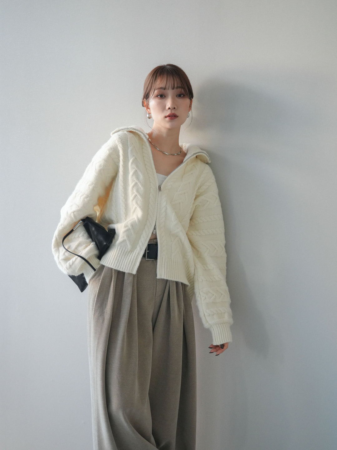 [SET]ケーブル編みハイネックZIPニットカーディガン+ベルトデザインループコールテンワイドパンツ(ベルト付き)(2set)