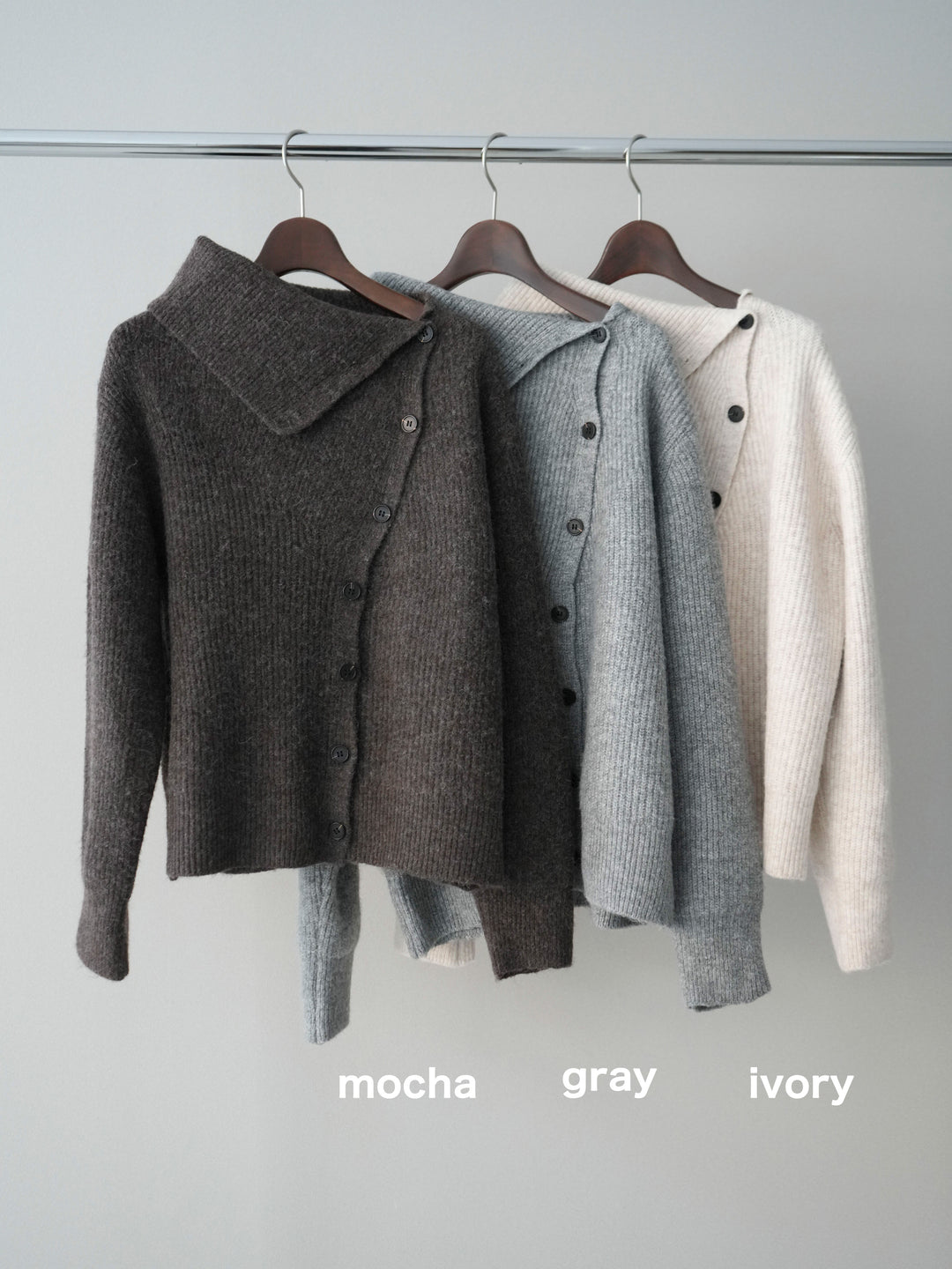 [SET]ハイネックデザインボタンニットカーディガン+ハイネックデザインボタンニットカーディガン(2set)