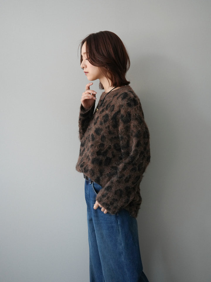 [SET]レオパードシャギーニットプルオーバー+裏起毛裾フリンジワイドデニムパンツ(2set)